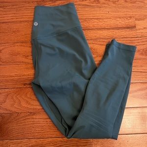 Lululemon high rise leggings align